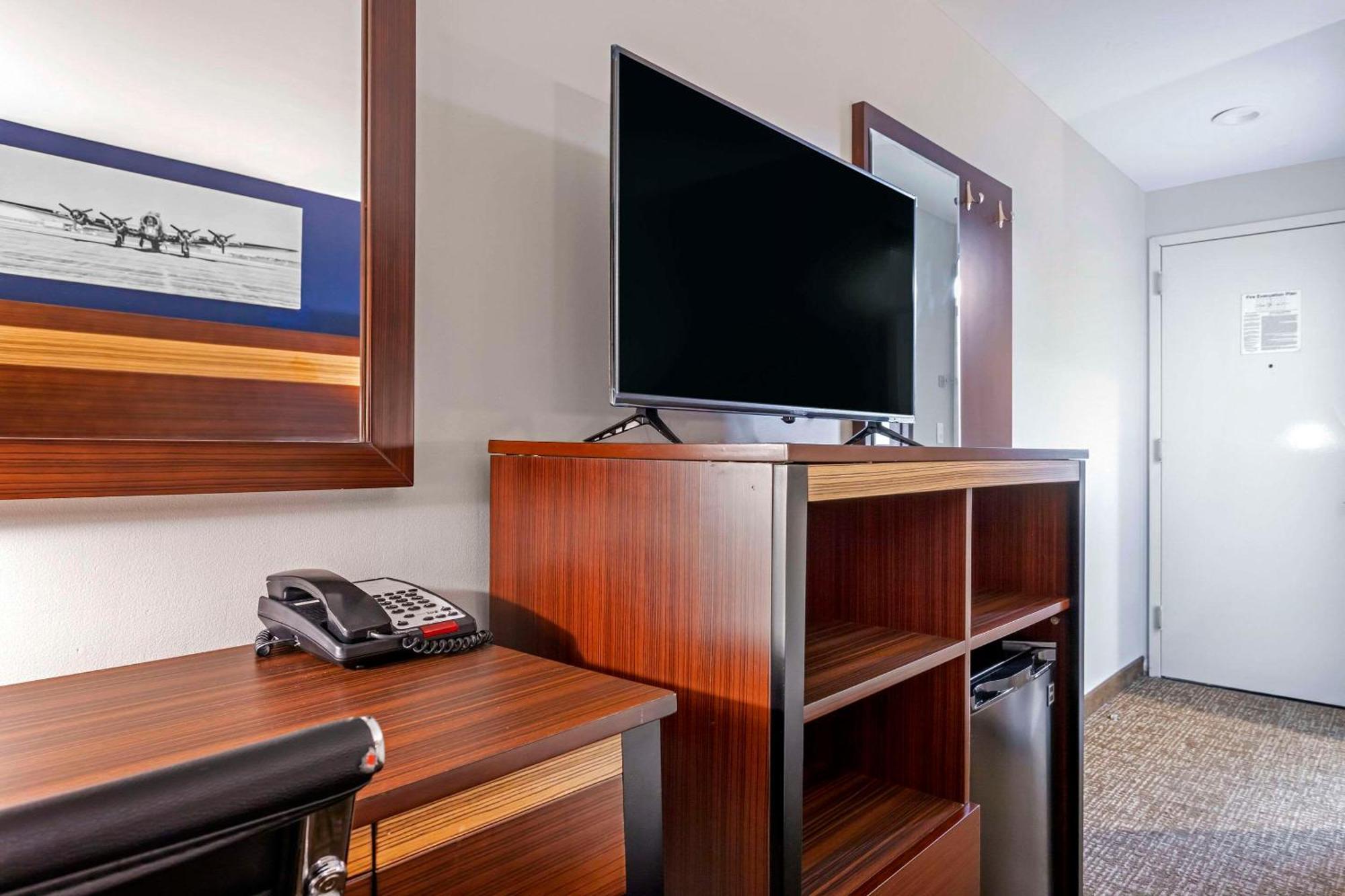 Avion Near Lga Airport, Ascend Collection 3* Nova York